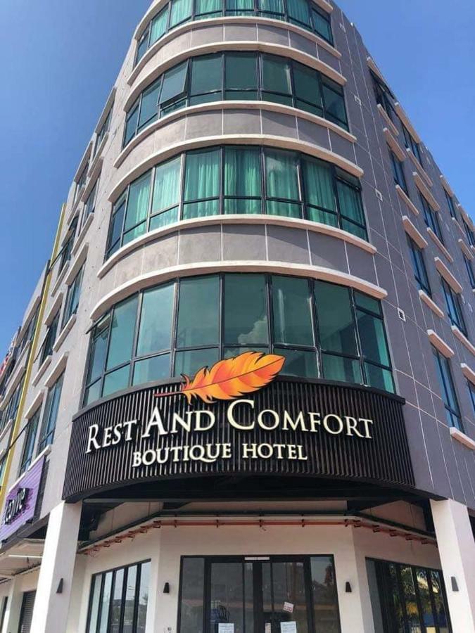 Rest And Comfort Boutique Hotel Kuala Terengganu Exterior photo